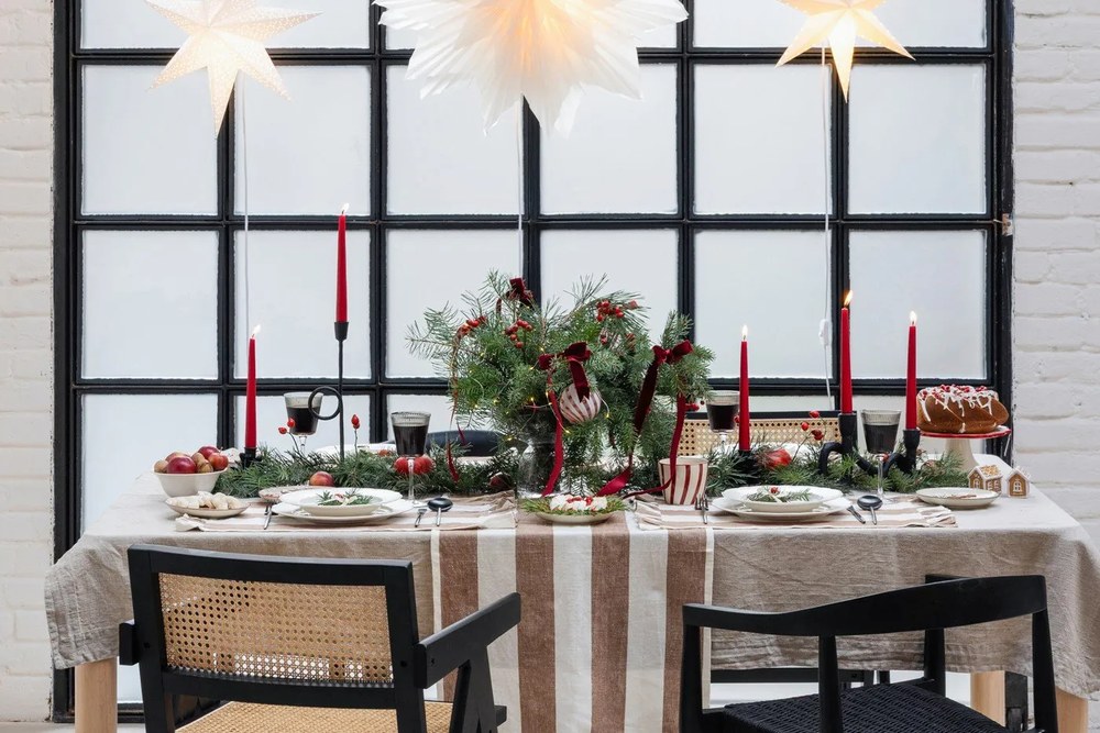 Decorazione luminosa a sospensione bianca con motivo natalizio ø 70 cm Sombra - Markslöjd