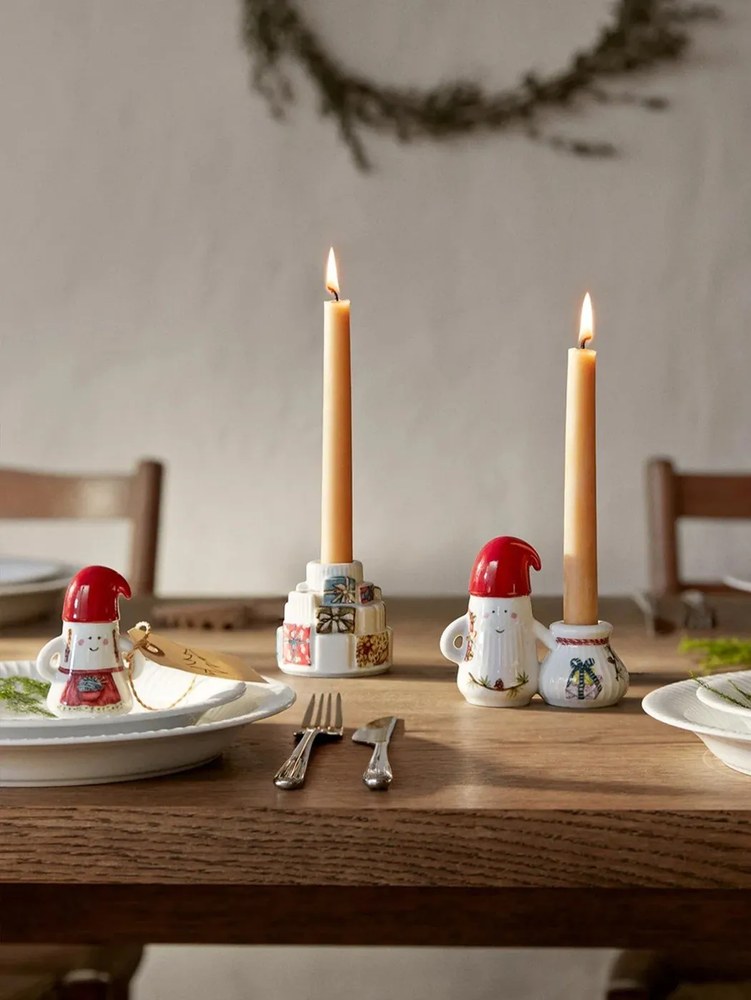 Portacandela in ceramica a tema natalizio Hammershøi Christmas Father Elf – Kähler Design