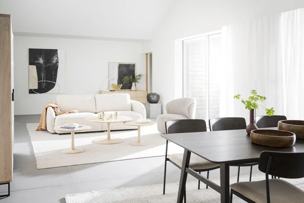 Sedie da pranzo color crema e marrone scuro in un set di 2 pezzi Maymont - Rowico