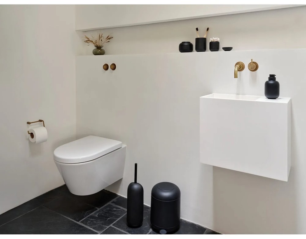 Dispenser per sapone nero in gres 300 ml Sensu – Zone