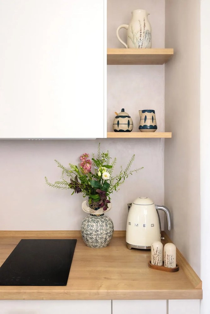 Vaso in gres dipinto a mano (altezza 23,5 cm) Hezha - Bloomingville