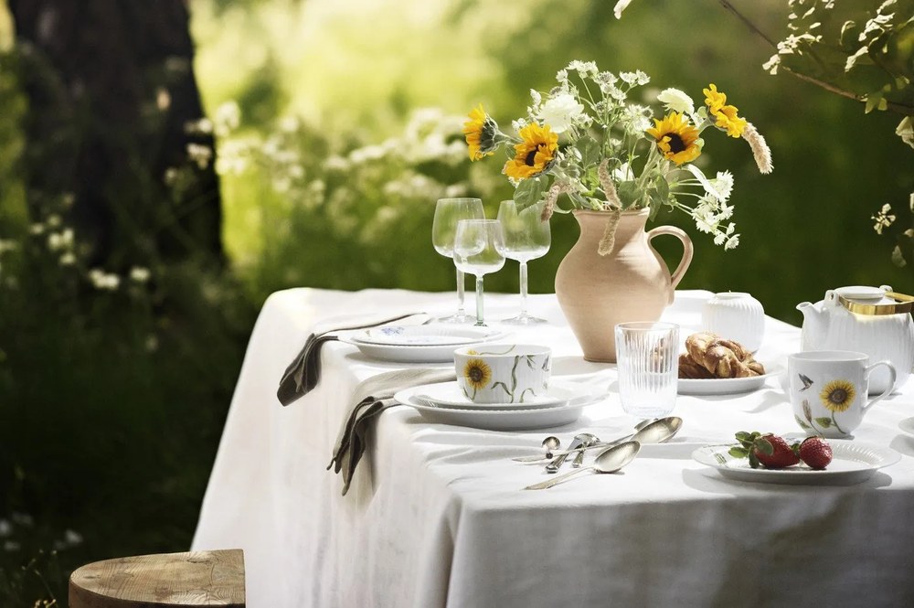 Ciotola bianca in porcellana con motivo floreale Hammershøi Summer - Kähler Design