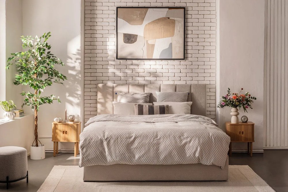 Letto matrimoniale imbottito beige con contenitore e rete inclusi 180x200 cm Thessa Bold Line – Bonami Selection