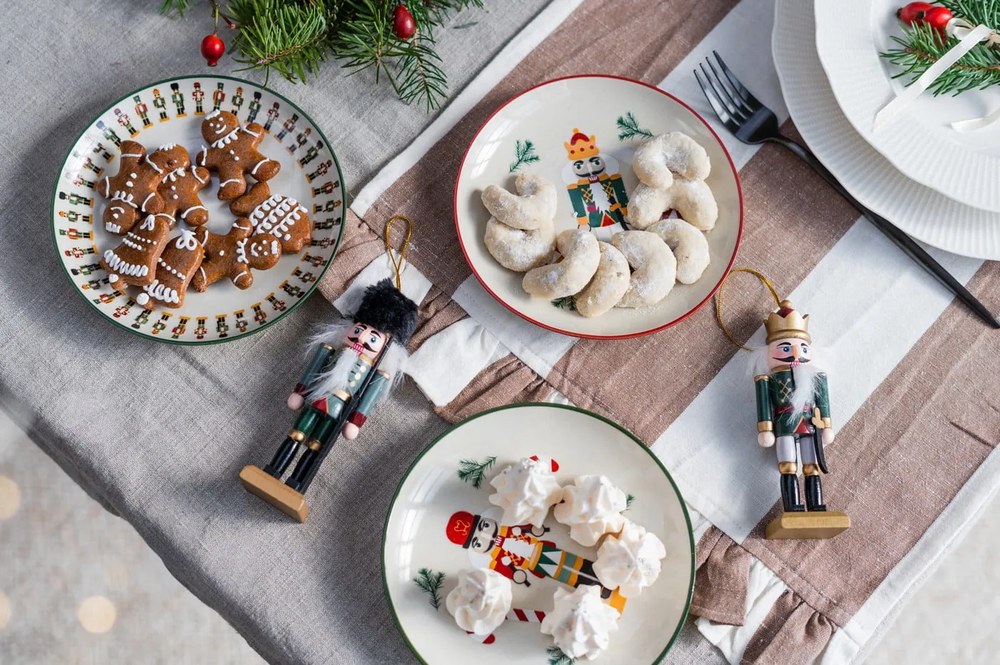 Decorazioni per albero di natale in set in legno 6 pz 13 cm Nikita – Bloomingville