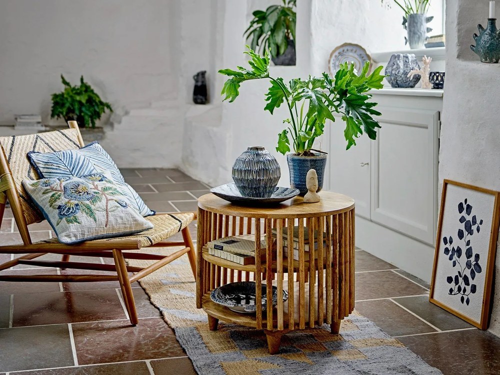 Tavolino da salotto rotondo di colore naturale in mango massiccio ø 60 cm Sali – Bloomingville