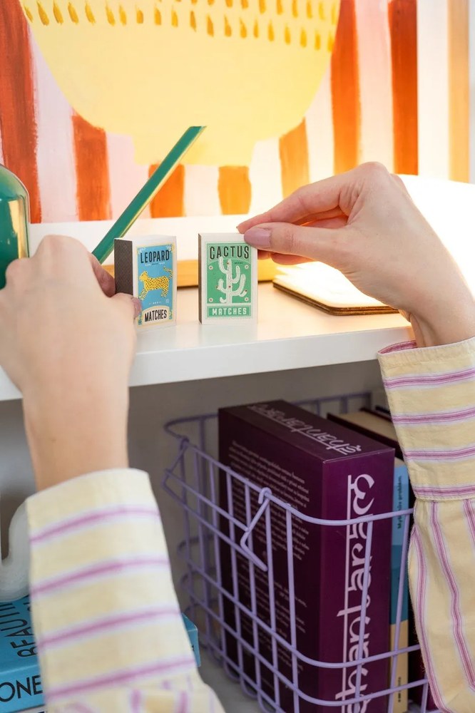 Dipinto 52x72 cm Yellow Vase - Malerifabrikken