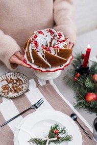 Alzatina in ceramica a tema natalizio Naive – Bloomingville