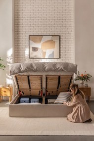 Comodino in rovere decorato in colore naturale Langley - Actona