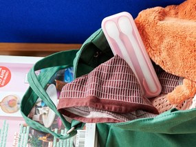 Posate di plastica per bambini in bianco e rosa chiaro 2 pz. Flowers &amp; butterflies - Mepal