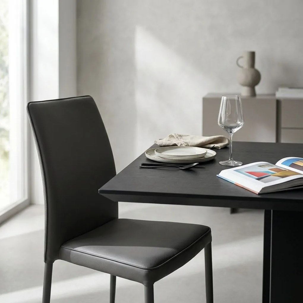 ALYSSIA - sedia moderna in ecopelle con struttura in acciaio