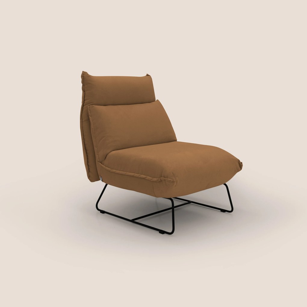 Tessa Poltroncina dal design moderno in morbida microfibra smacchiabile T11 cuoio