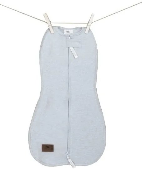 Coperta avvolgente Sleepee First Step Swaddle con cappellino in omaggio grigio chiaro