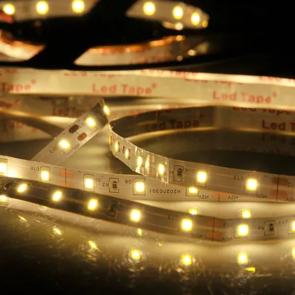 Striscia LED 5m LED/10W/12V IP20 3300K