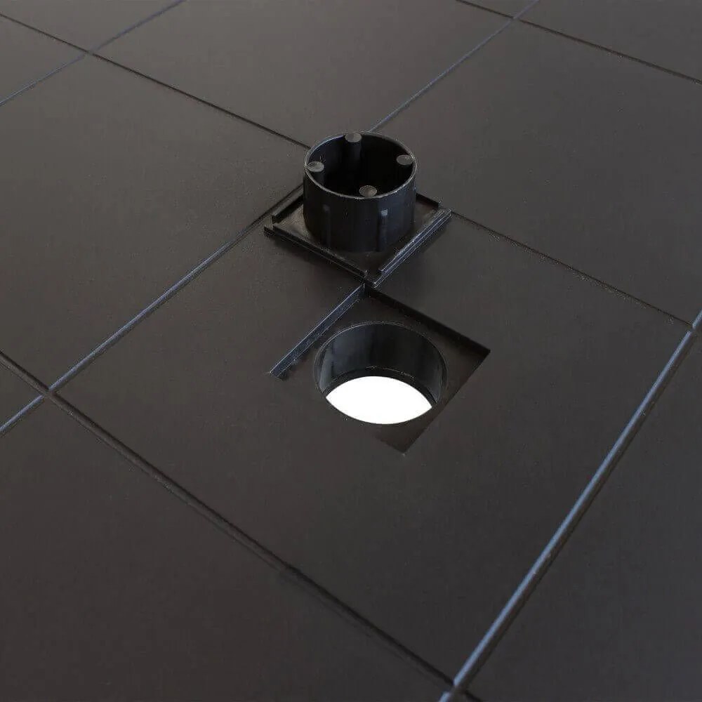 CALIGOLA - set tavolo in resina effetto rattan cm 80 x 80 x 74 h con 4 poltrone Alma