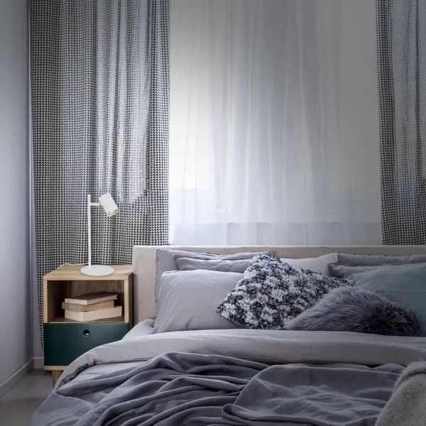 Briloner 7408-016 - Lampada da tavolo RETRO 1xGU10/9W/230V bianco