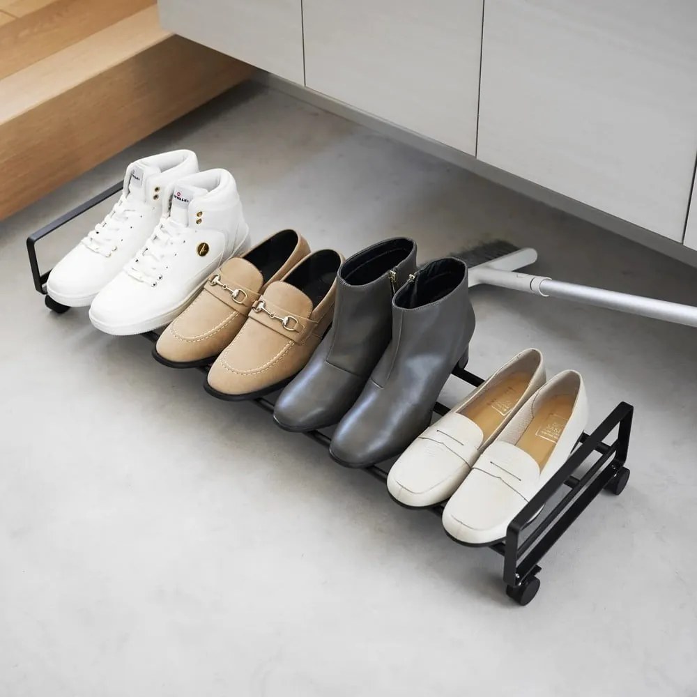 Scarpiera in metallo nero 83,5x14,5x27,5 cm Tower - YAMAZAKI