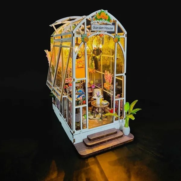 2Kids Toys - Miniatura casetta Giardino 2xAAA