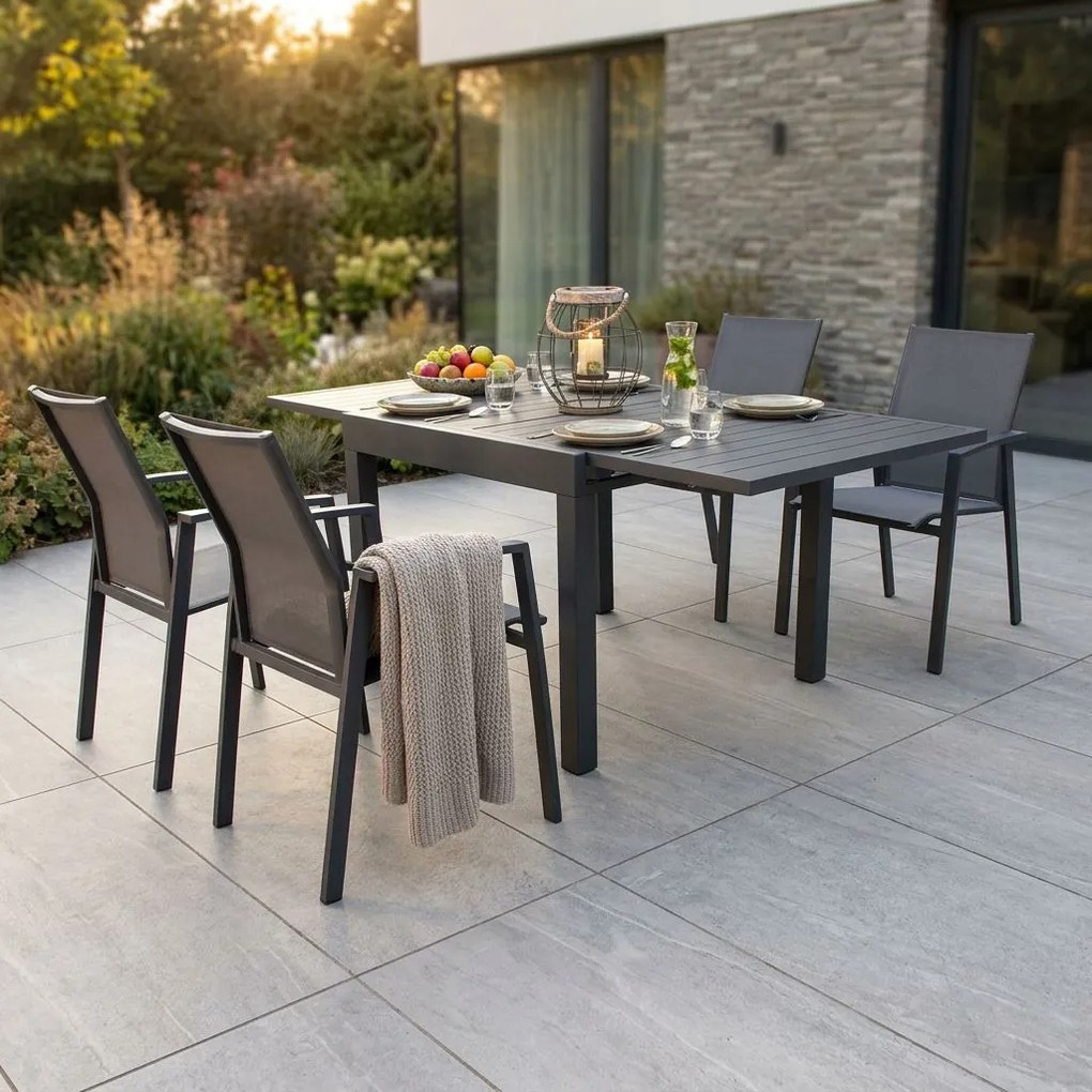 JERRI - set tavolo in alluminio cm 90/180 x 90 x 75 h con 4 poltrone Lotus