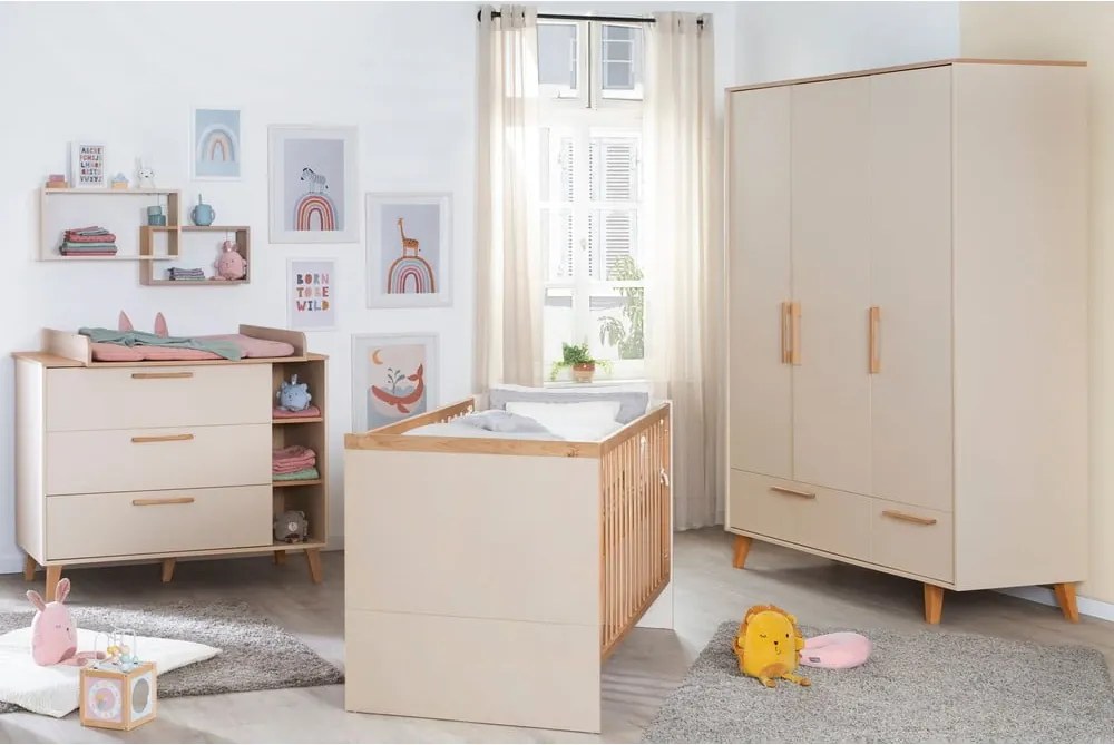 Armadio per bambini color crema/di colore naturale con effetto rovere 138x200x55 cm Jil – Roba