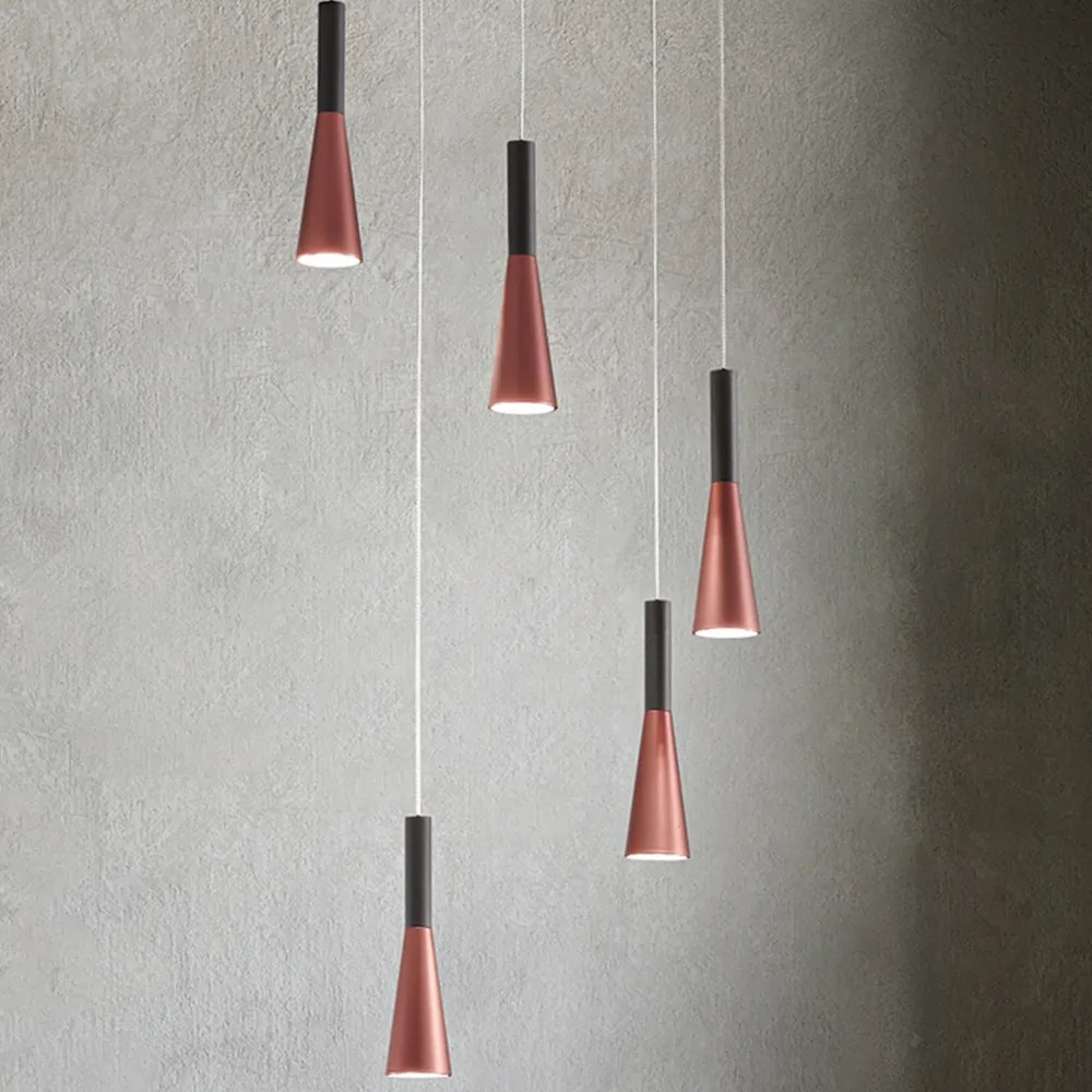 Lampadario Minimal Cone Metallo Oro Acrilico Nero 5 Luci Led 7W 3000K
