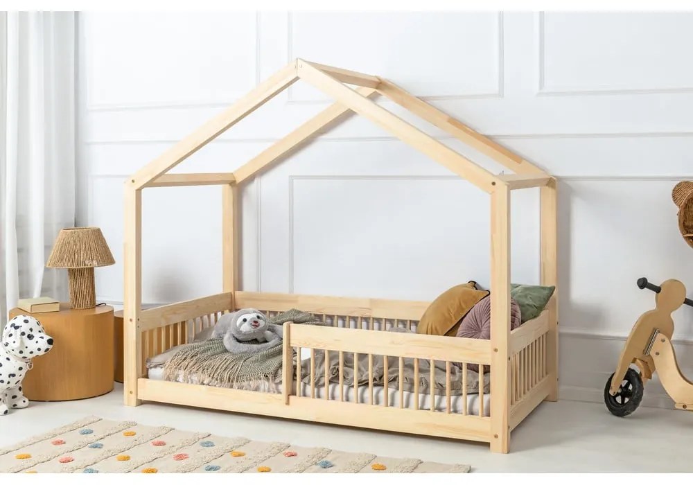 Letto per bambini in legno di pino di colore naturale 120x200 cm Mila RMW - Adeko