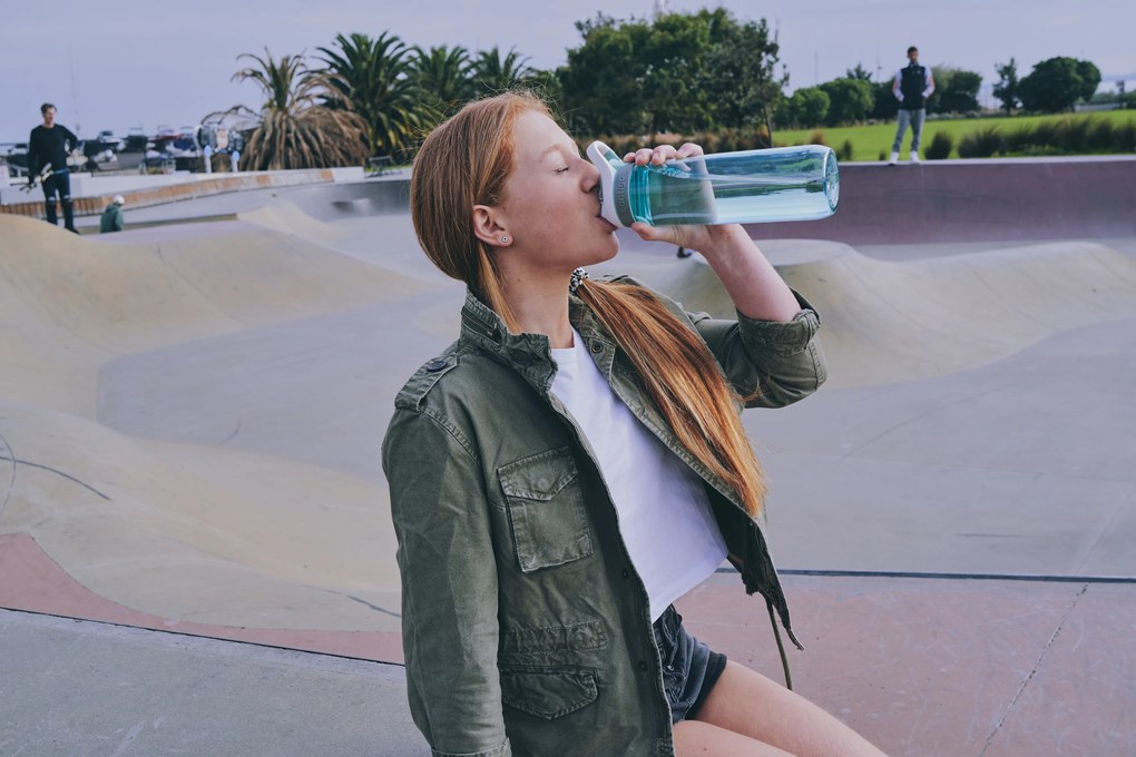 Borraccia idratante Contigo Cortland 720 ml - Grayed Jade