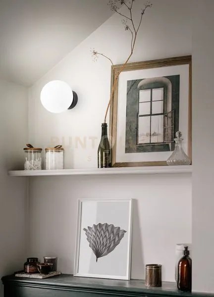 Applique in vetro e metallo nero opaco  maga 1 luce attacco e14 d.15cm