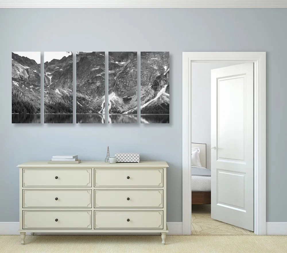 Quadri 5 pezzi – Morskie Oko nei Tatra in bianco e nero
