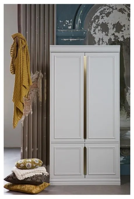 Armadio grigio chiaro con ante a battente in legno di pino 110x215 cm Organize - BePureHome