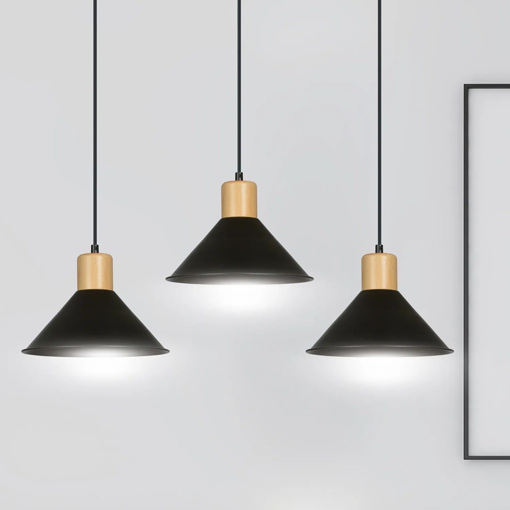 Sospensione Nordica 3 Luci Chandra In Acciaio Nero E Legno