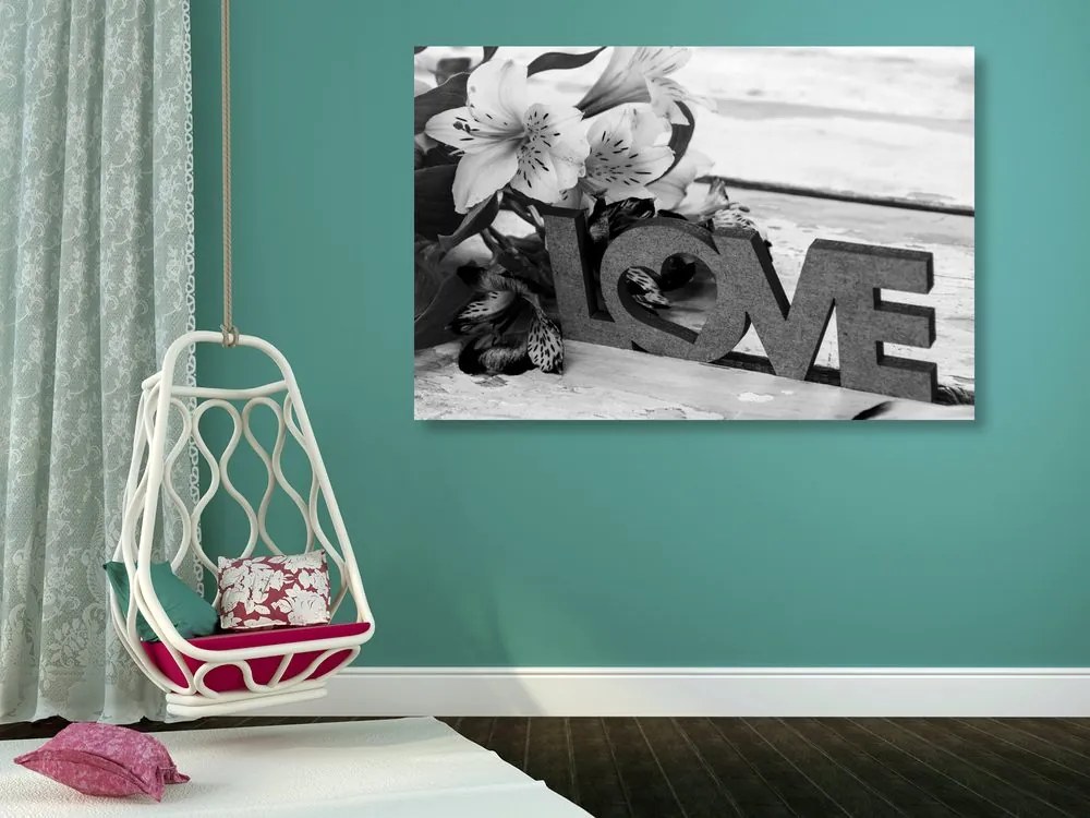 Quadro su tela – Con scritta in legno Love in bianco e nero