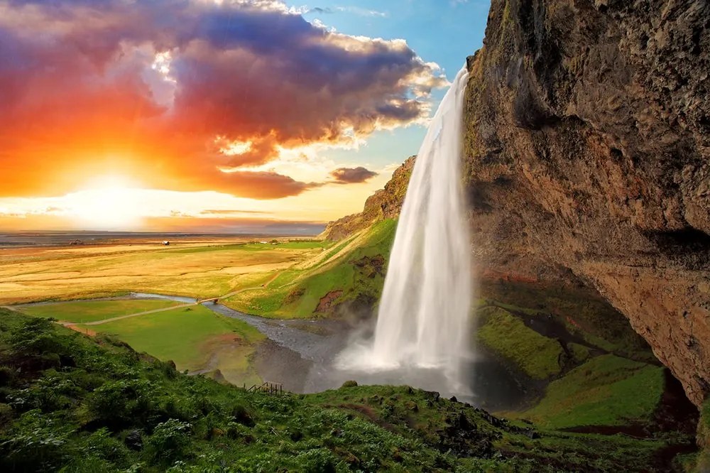 Carta da parati – Cascata maestosa in Islanda