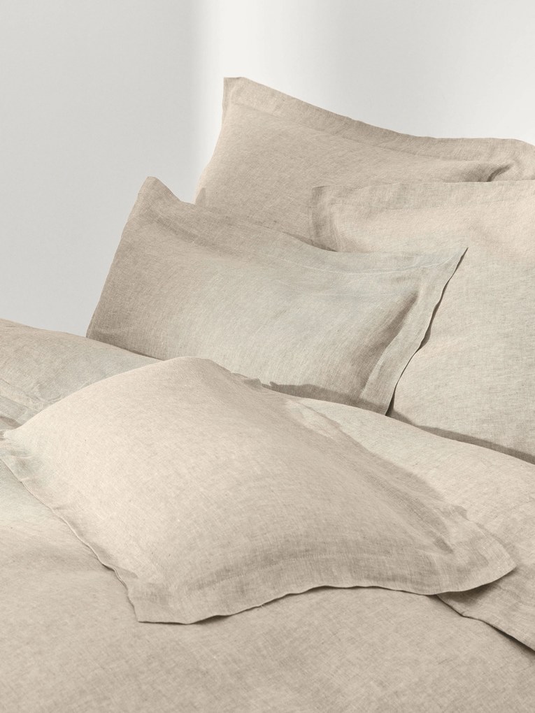 Copripiumino in lino con cucitura in rilievo Linna