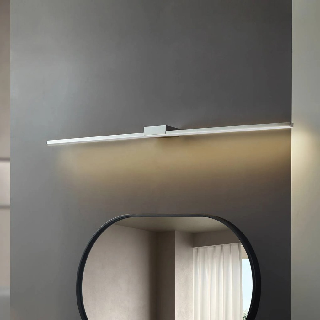 Lucande Luce per specchio a LED Kivana, cromo, metallo, 120 cm, IP44