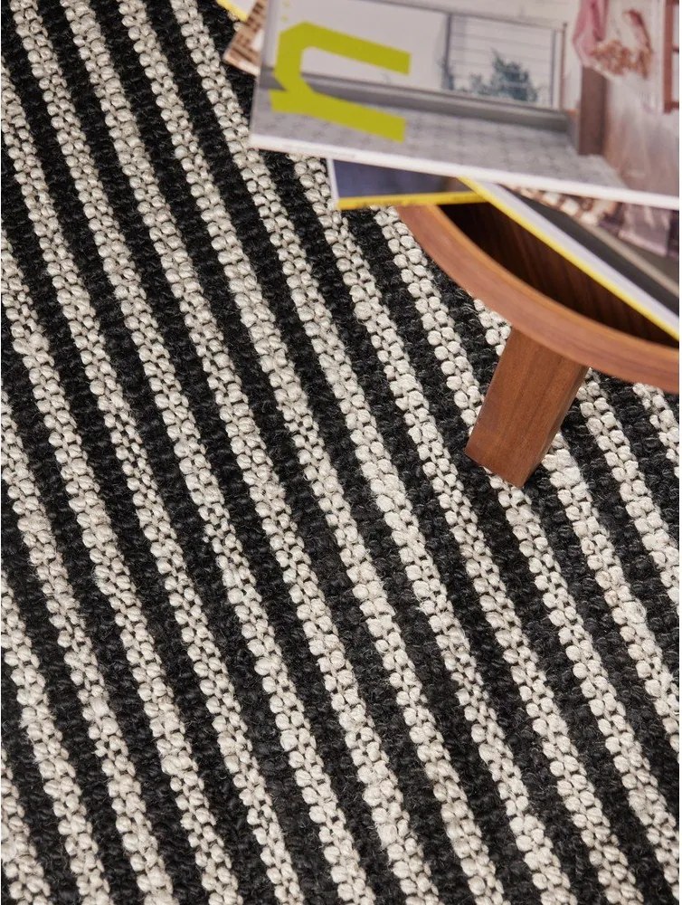 Tappeto in juta nero tessuto a mano 160x230 cm Harvest Ebony - Elle Decoration