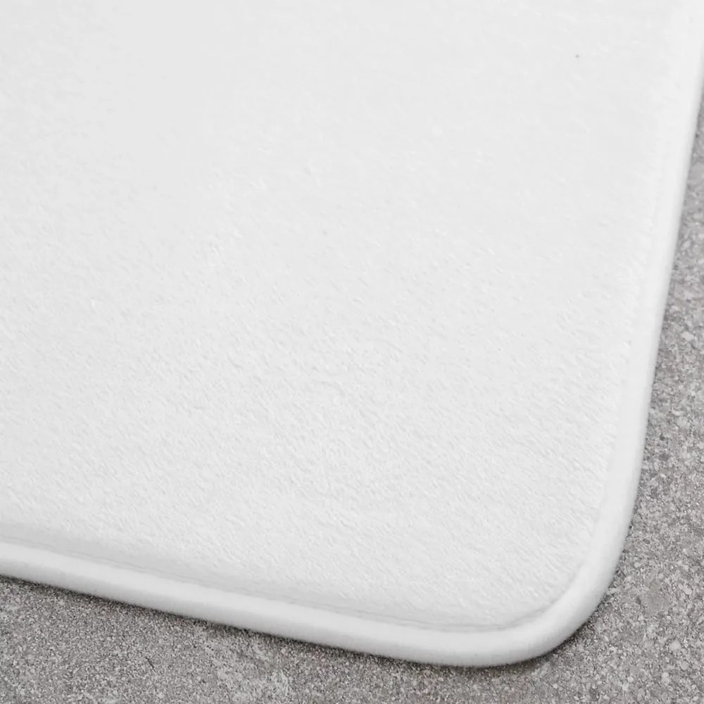 Set di tappetini per il bagno bianchi in memory foam 2 pz per WC 50x80 cm Anti-Bacterial – Catherine Lansfield
