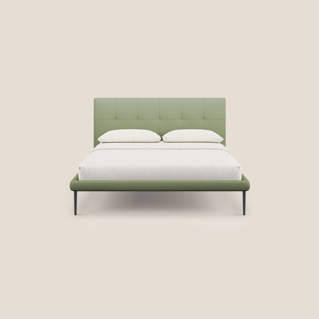 Midori letto imbottito trapuntato in ecopelle con piedini alti T04