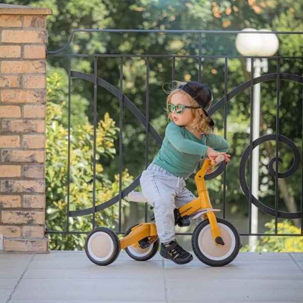 PETITE&MARS - Triciclo per bambini 5in1 TURBO Intense Ochre