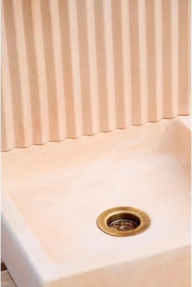 Fontana Da Giardino Moderna A Parete 38x38x79 Kora Rosa Kam