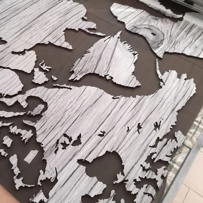 Planisfero da parete colore legno sbiancato 1,5 m