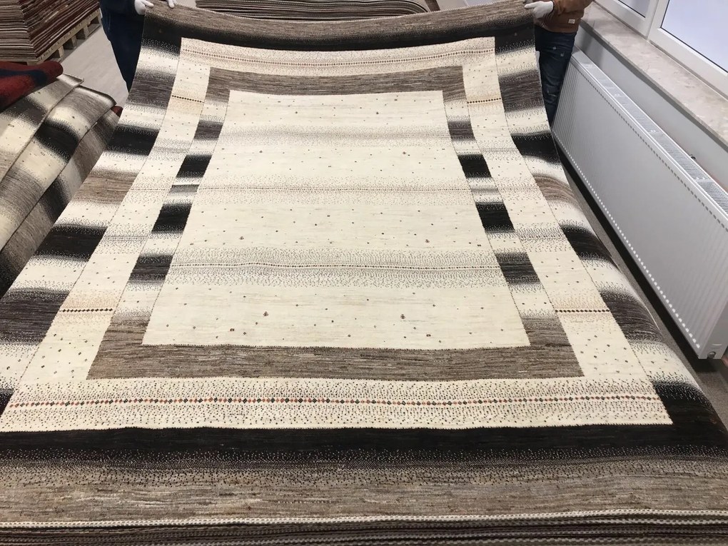 Loribaft Tappeto persiano 240 x 340 Beige (Iran) Annodato A Mano