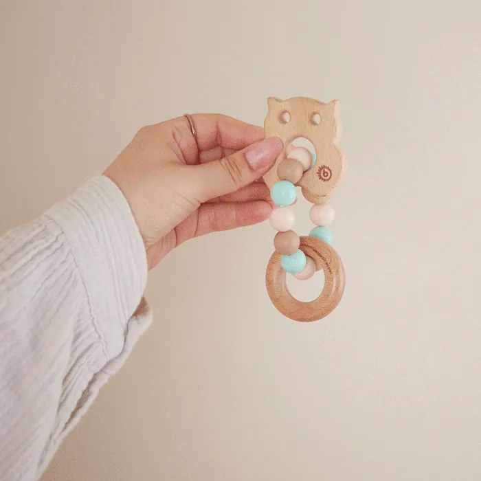 Bieco - Massaggiagengive in silicone con gufo in legno