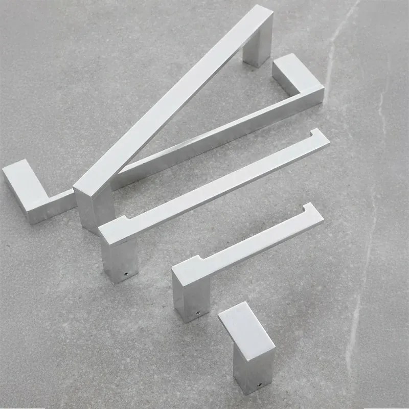 Set con appendino, porta rotolo e porta salviette a muro argento Sky