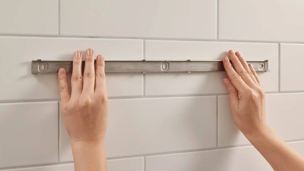 Barra Di Sostegno 50 cm da incollo o fissaggio a muro per accessori Wallstoris neroo Opaco Hansgrohe Wallstoris 27902670