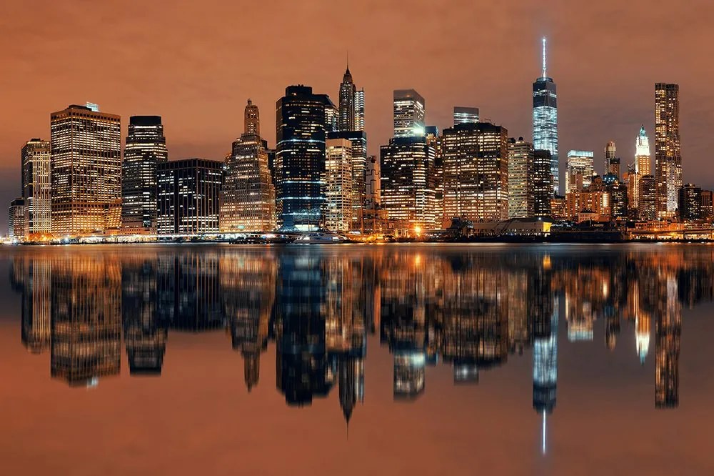 Carta da parati – Riflesso di Manhattan nell'acqua