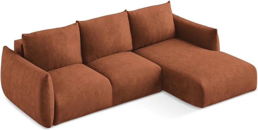 Divano angolare color terracotta allungabile (con penisola a destra/con chaise lounge) con rivestimento in ciniglia Leila – Makamii