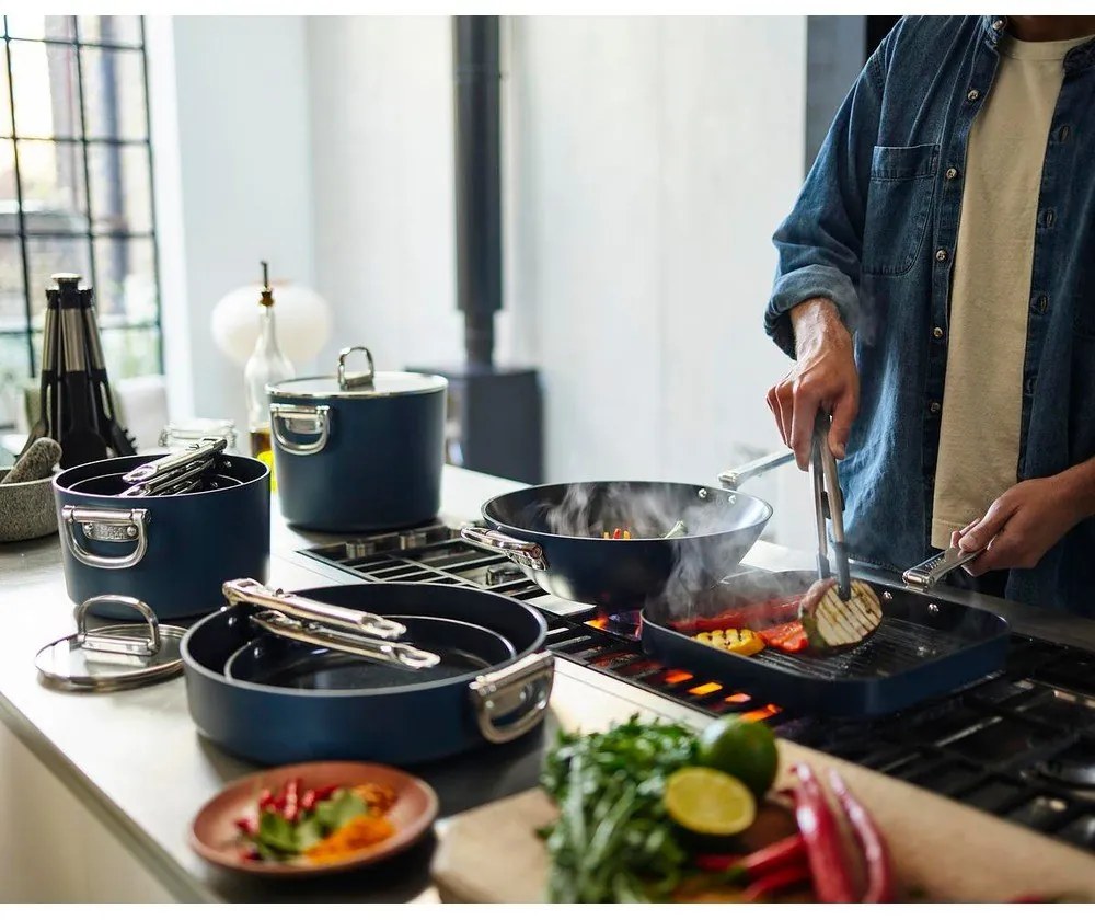 Pentole in set con coperchio incluso/con superficie in ceramica 3 pz adatte all'induzione Space – Joseph Joseph