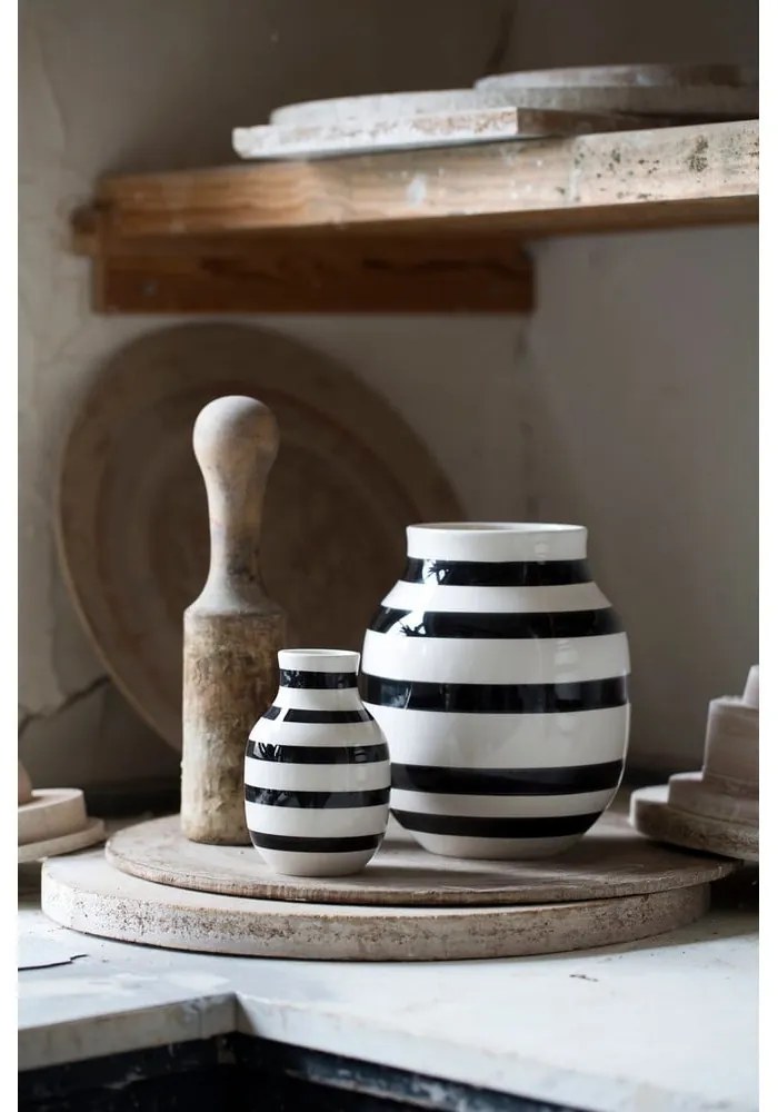 Vaso in ceramica bianco/nero Omaggio - Kähler Design