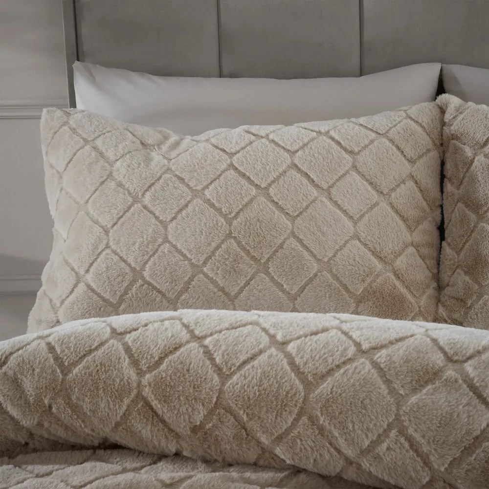 Set copripiumino e federa beige in micropile per letto matrimoniale e per letto esteso 230x220 cm Cosy Diamond – Catherine Lansfield