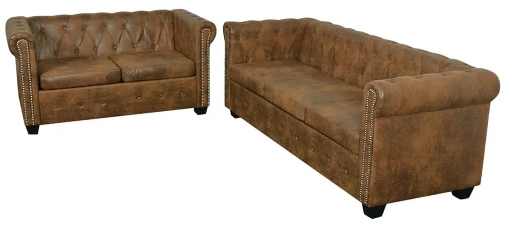 Set divani chesterfield a 2 posti e a 3 posti marrone